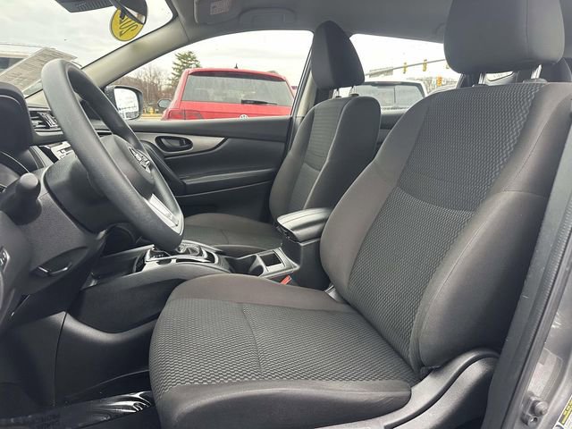 Used 2022 Nissan Rogue Sport S image 14