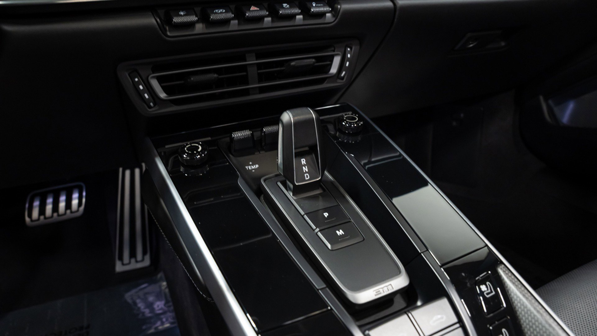 Used 2021 Porsche 911 Turbo S image 66