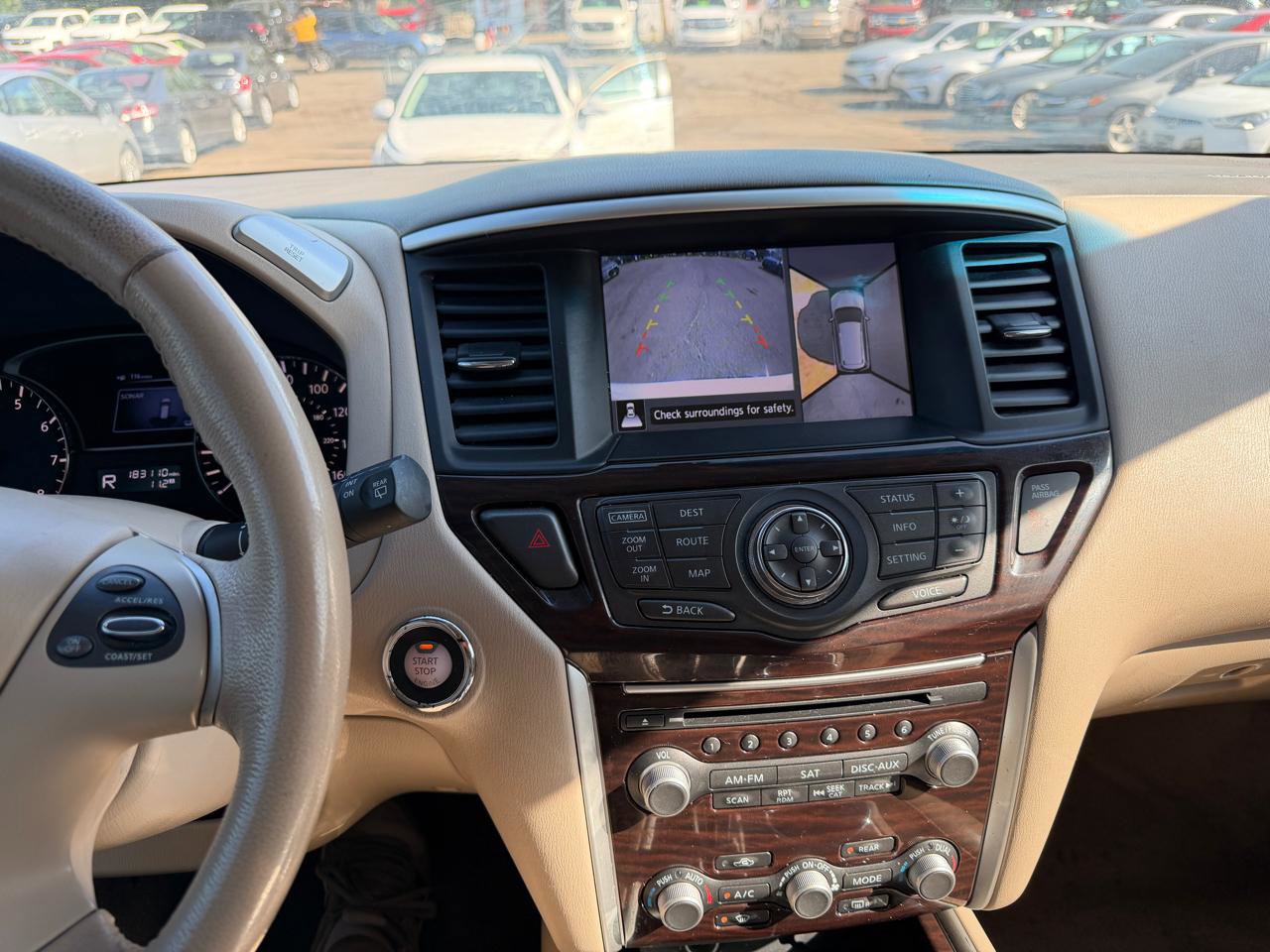 Used 2013 Nissan Pathfinder Platinum w/ Platinum Premium Pkg FWD image 27