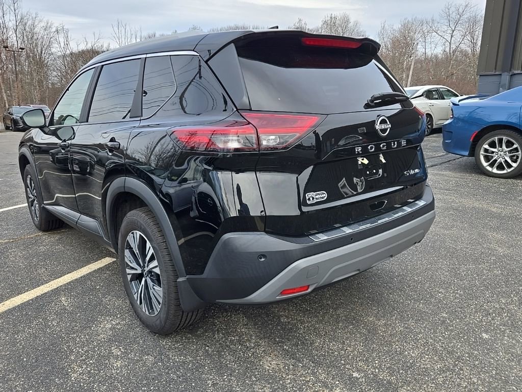 Used 2023 Nissan Rogue SV w/ SV Premium Package image 8
