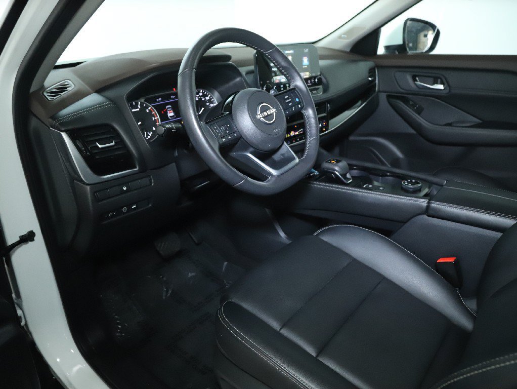 Certified 2023 Nissan Rogue SL w/ SL Premium Package AWD/4WD image 20