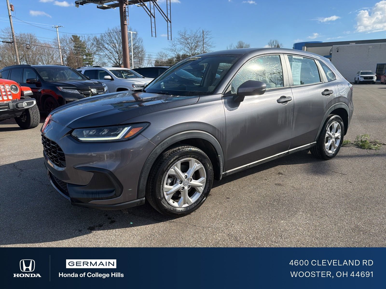 Used 2023 Honda HR-V LX image 1