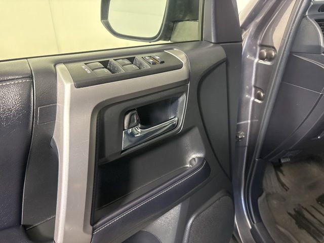 Used 2019 Toyota 4Runner SR5 Premium AWD/4WD image 12
