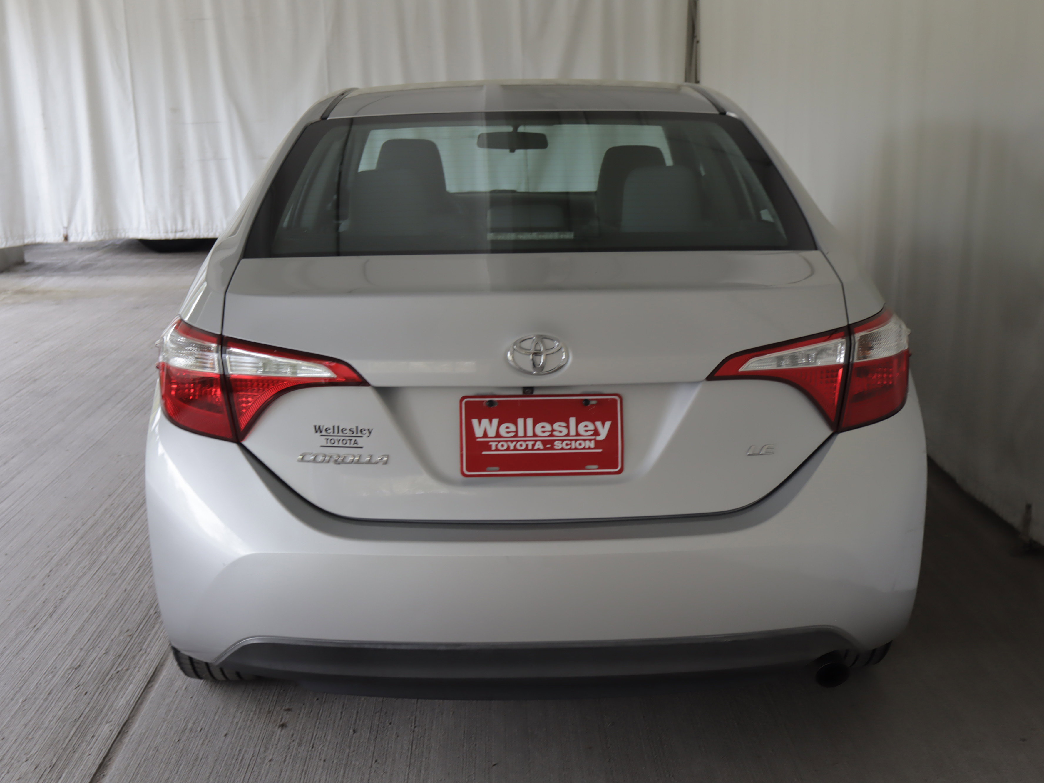 Used 2016 Toyota Corolla LE FWD image 24