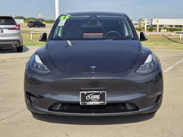 Used 2025 Tesla Model Y Long Range AWD/4WD image 2