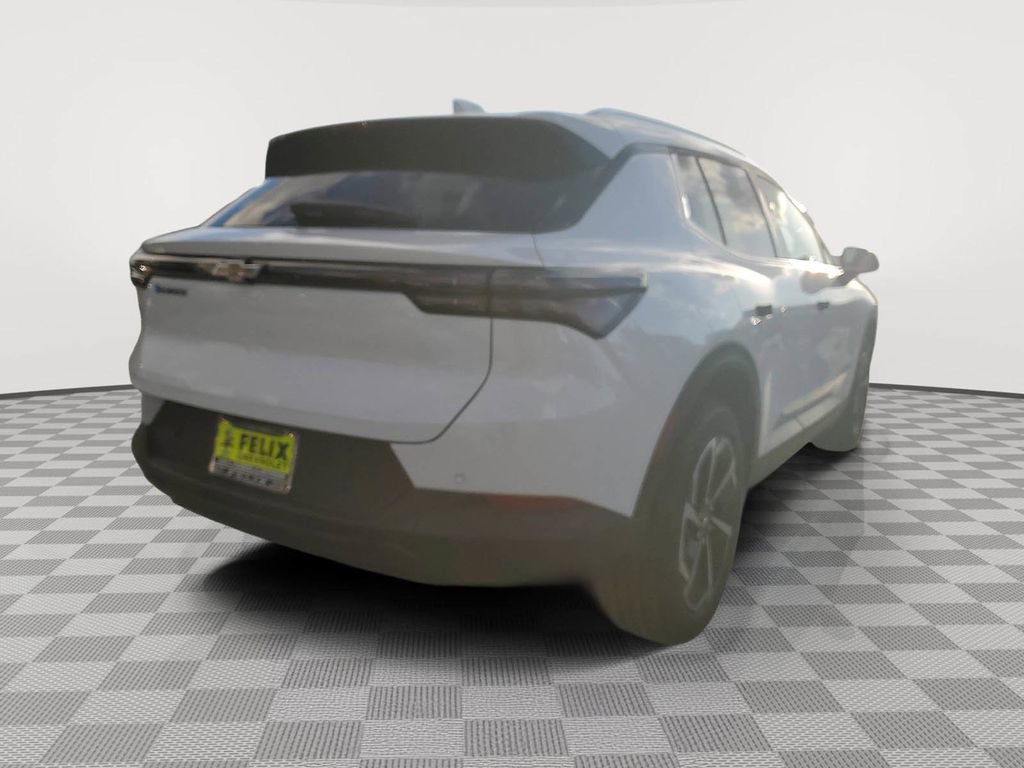 New 2026 Chevrolet Equinox EV LT image 3