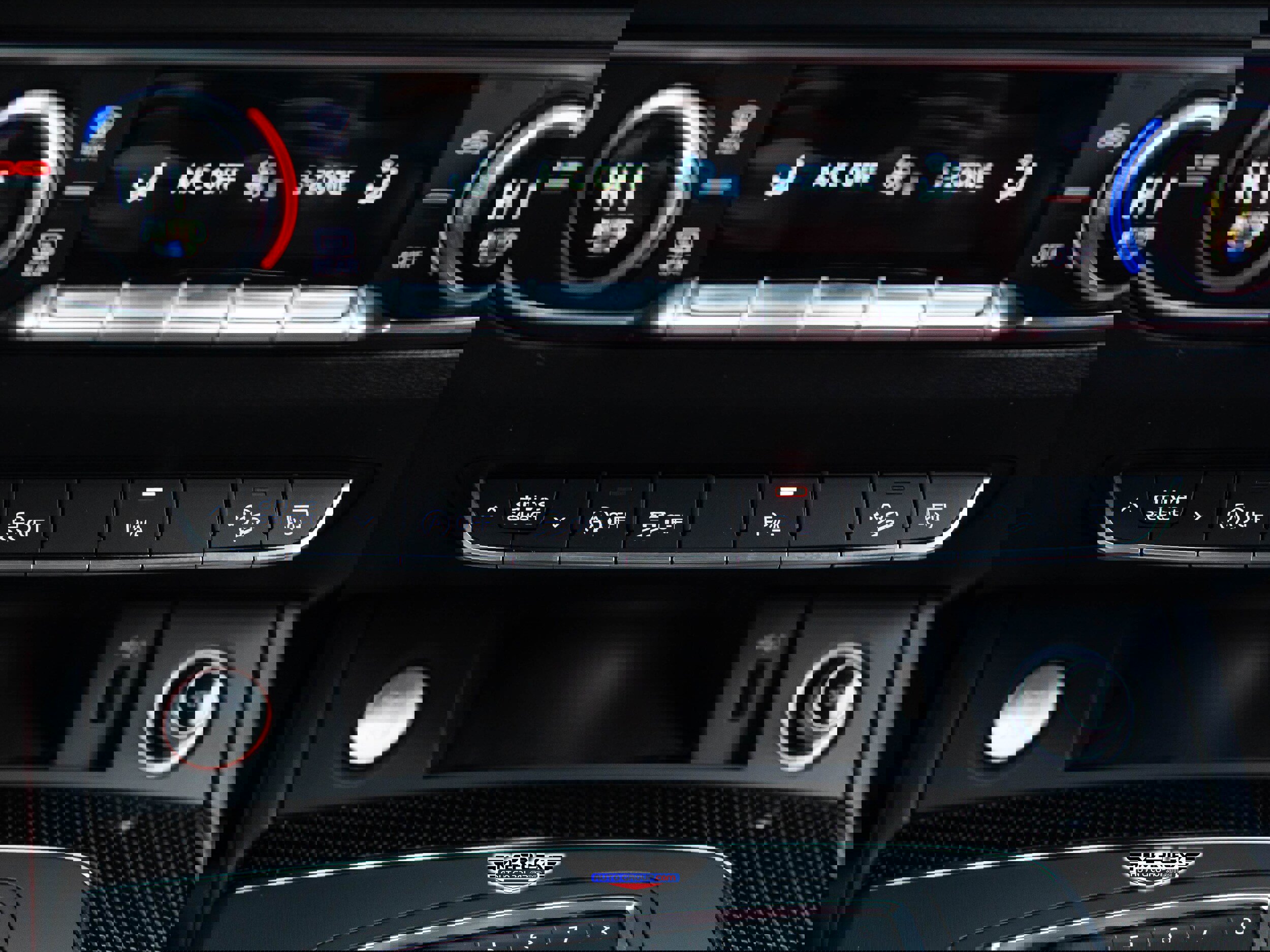 Used 2018 Audi SQ5 Prestige w/ Prestige Package image 36