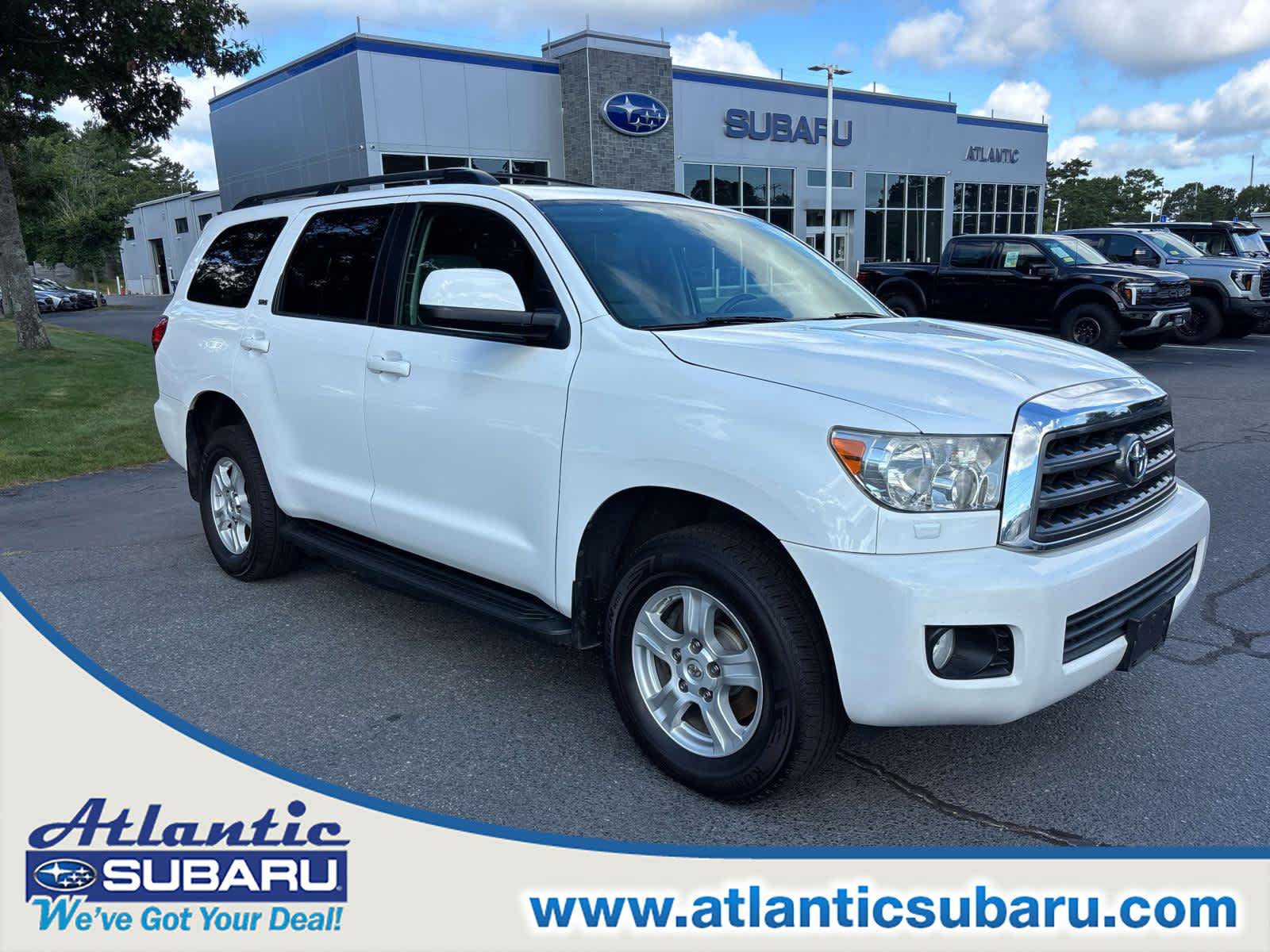 Used 2016 Toyota Sequoia SR5 AWD/4WD image 1