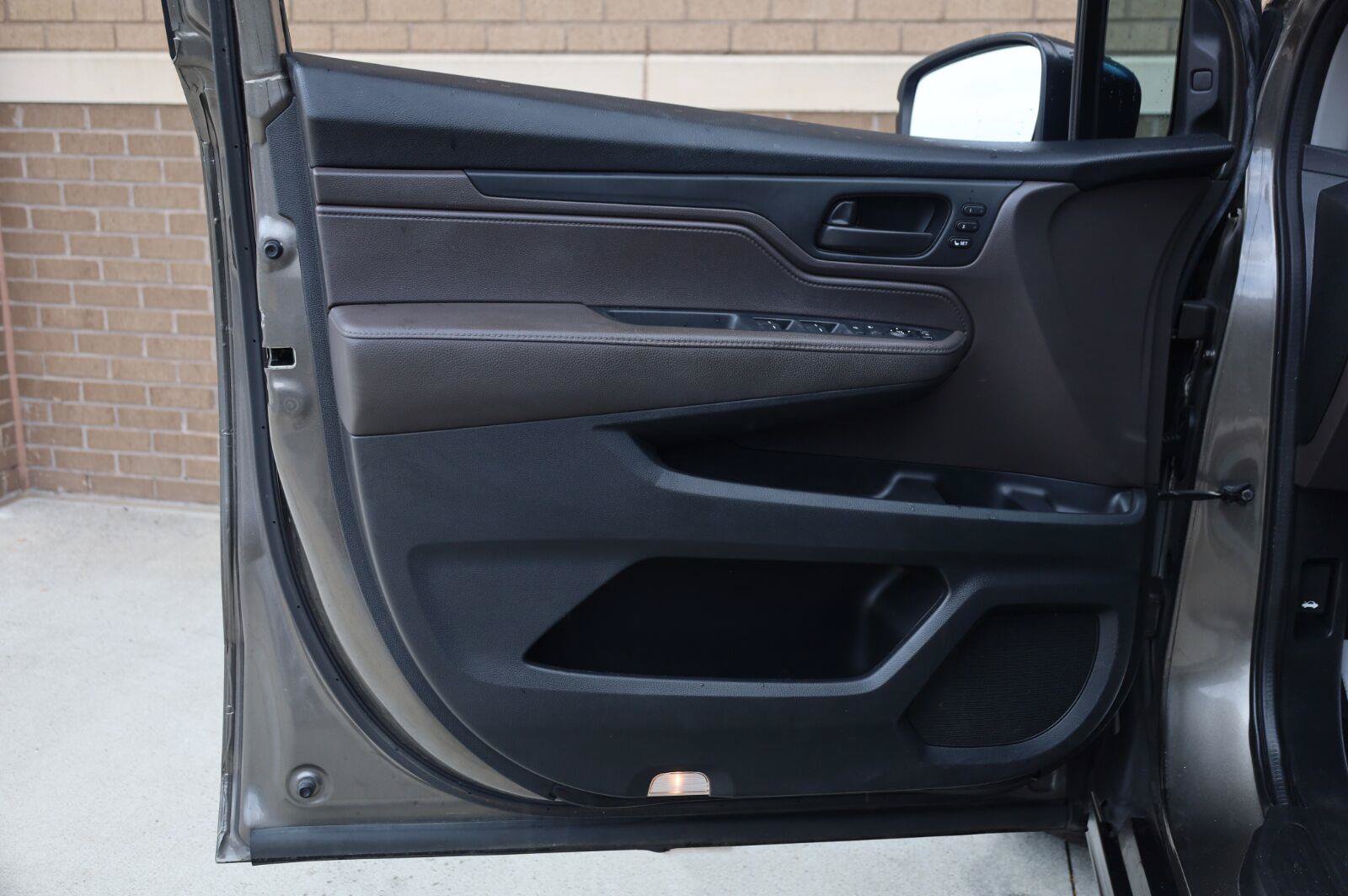 Used 2018 Honda Odyssey EX-L image 14