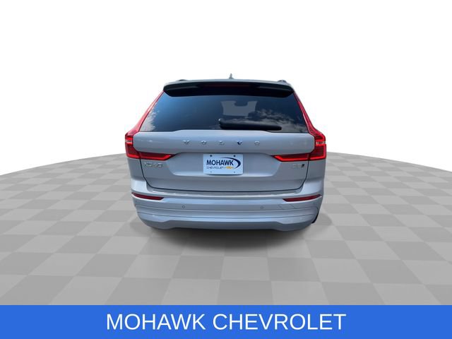 Used 2023 Volvo XC60 B5 Core w/ Climate Package AWD/4WD image 7