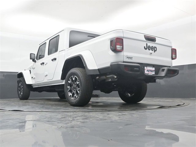 New 2025 Jeep Gladiator Sport w/ Premium Package image 41
