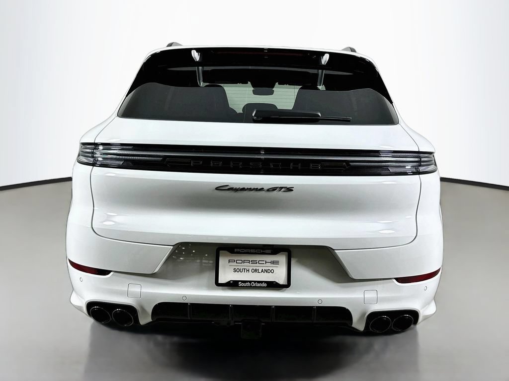 Certified 2026 Porsche Cayenne GTS AWD/4WD image 10