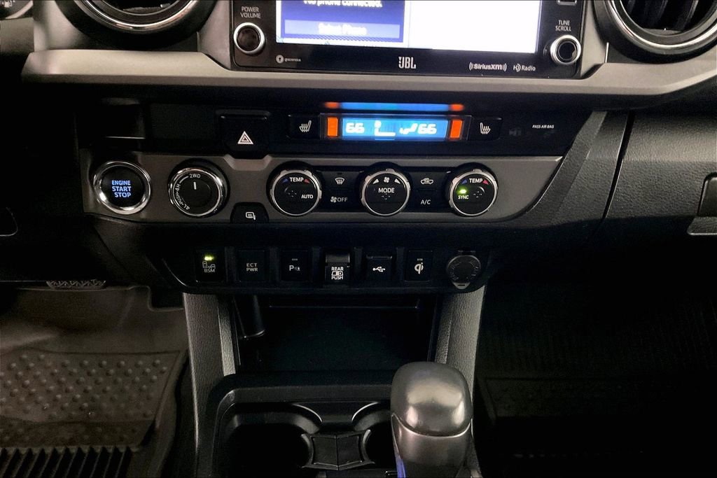 Used 2022 Toyota Tacoma TRD Off-Road w/ TRD Premium Off Road Package AWD/4WD image 15