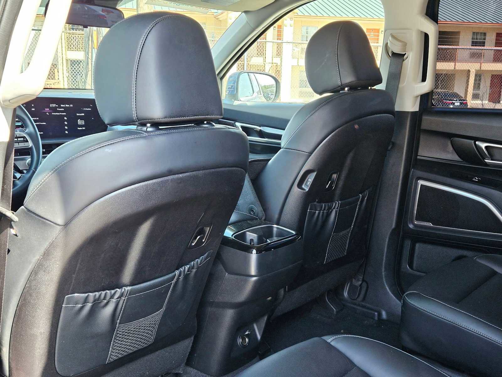 Used 2025 Kia Telluride S image 14