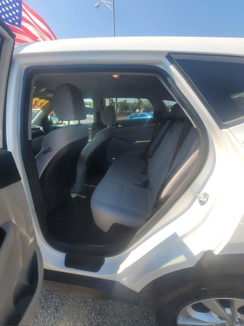 Used 2019 Hyundai Tucson SE w/ Cargo Package image 14