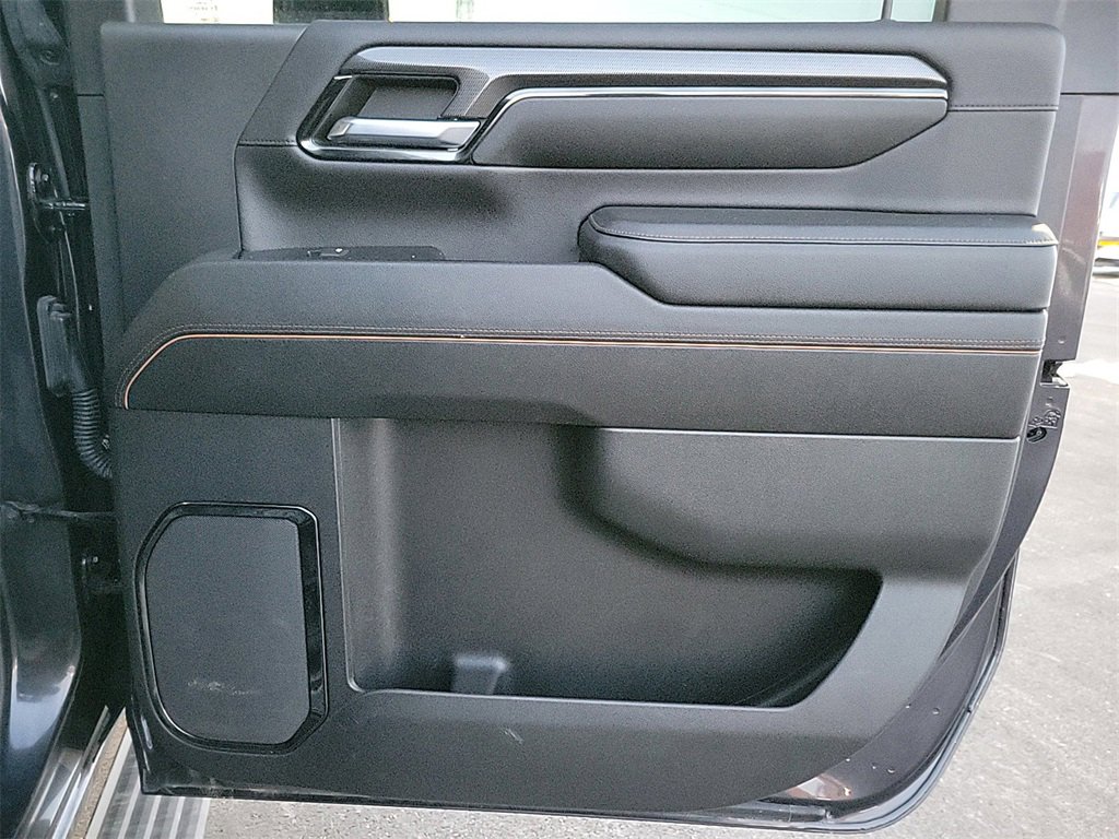 Used 2024 GMC Sierra 3500 AT4 w/ AT4 Premium Plus Package image 24