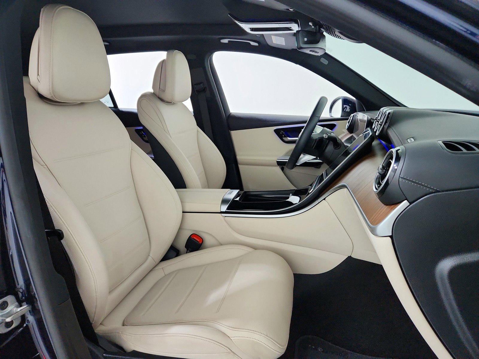 Certified 2024 Mercedes-Benz GLC 300 4MATIC image 22