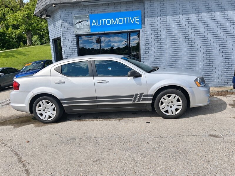 Used 2011 Dodge Avenger Express FWD image 3