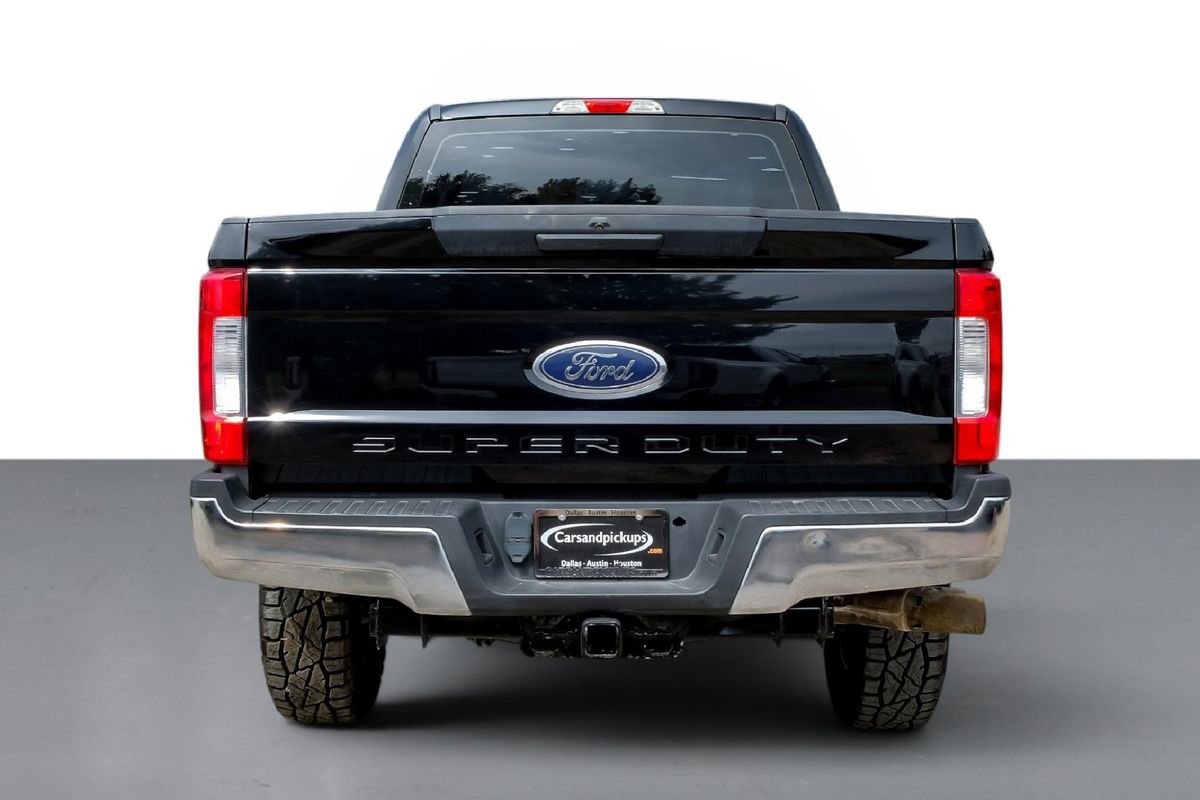 Used 2018 Ford F250 XL w/ STX Appearance Package AWD/4WD image 8