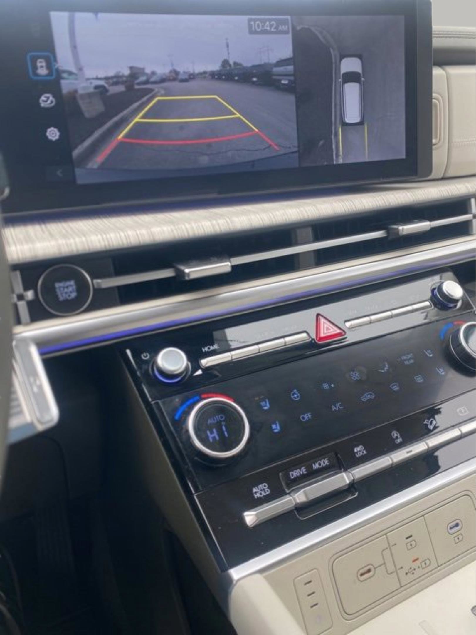 Certified 2025 Hyundai Santa Fe Calligraphy image 22