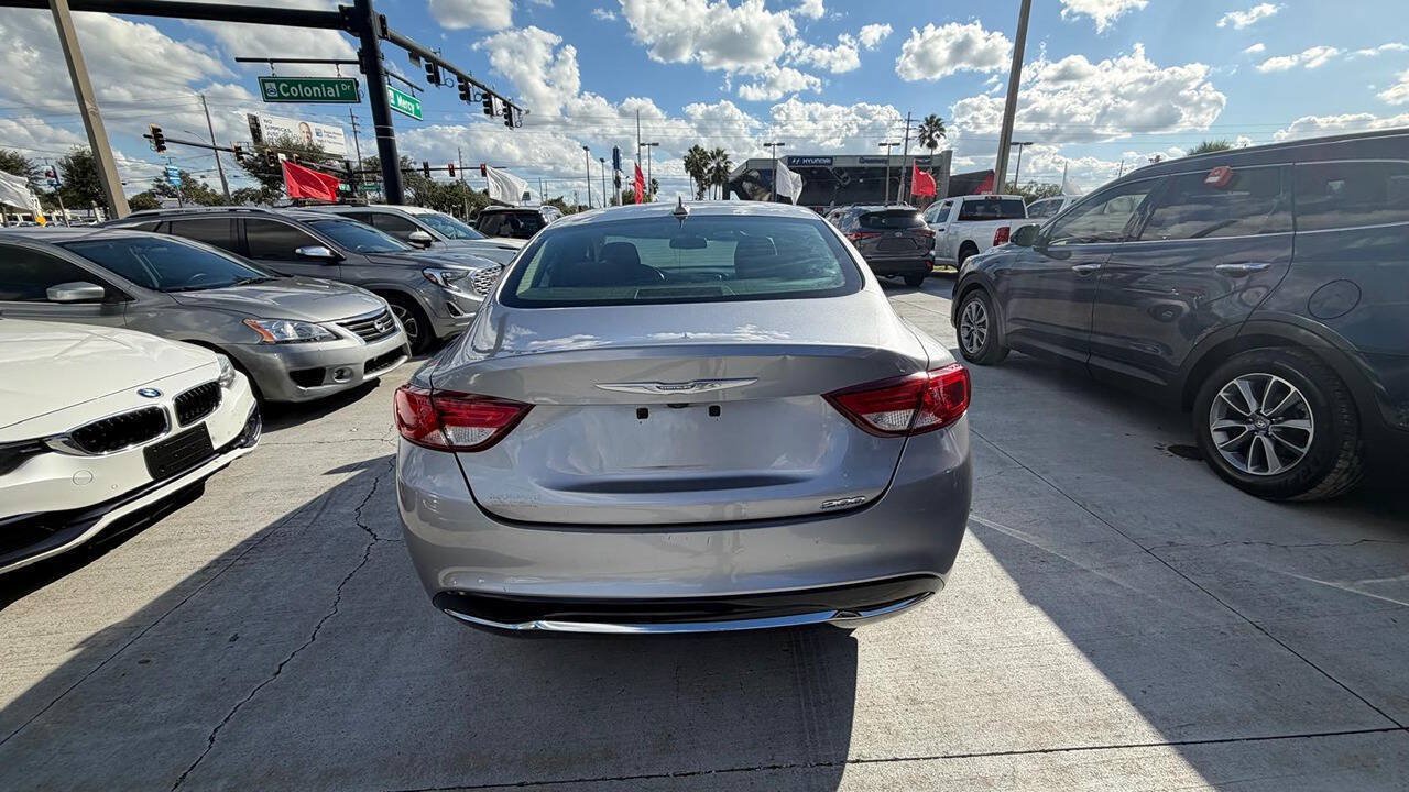 Used 2016 Chrysler 200 Limited w/ Anniversary Edition FWD image 7