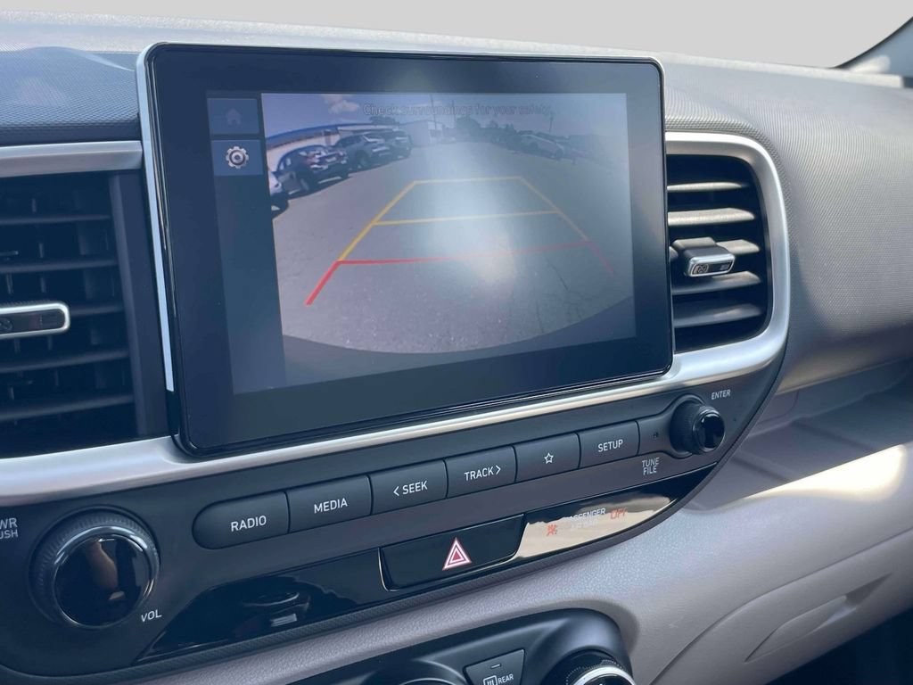 Used 2023 Hyundai Venue SEL FWD image 26
