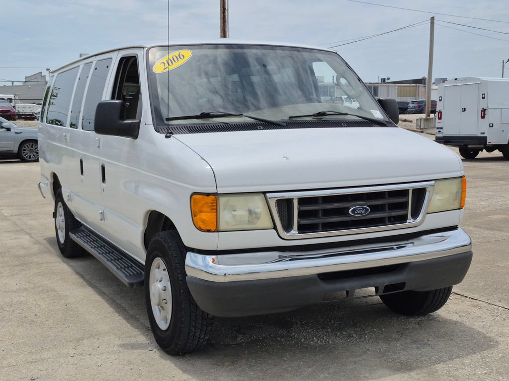 Used 2006 Ford E-350 and Econoline 350 XL RWD image 1