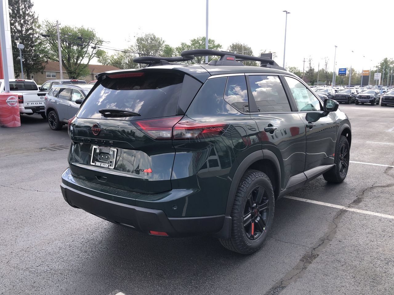New 2026 Nissan Rogue SV AWD/4WD image 13