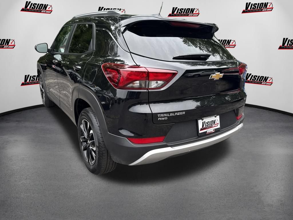 Used 2023 Chevrolet TrailBlazer LT w/ Convenience Package AWD/4WD image 7