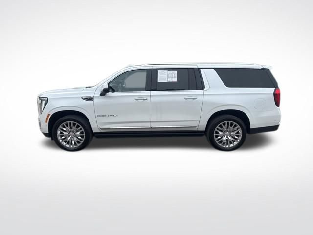Used 2025 GMC Yukon XL Denali w/ Sun & Power Step Package AWD/4WD image 2