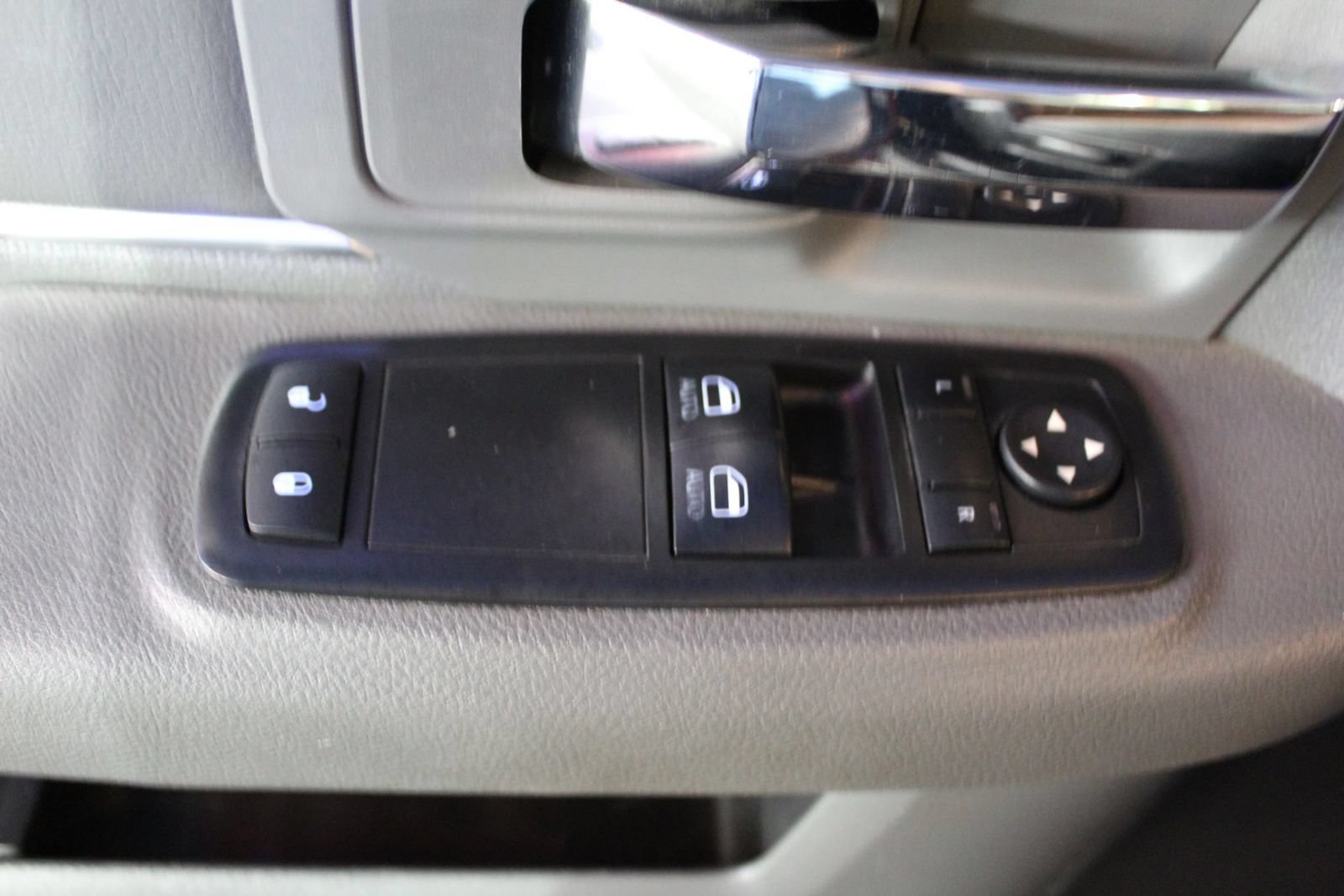Used 2017 RAM 1500 Tradesman w/ Power & Remote Entry Group RWD image 22