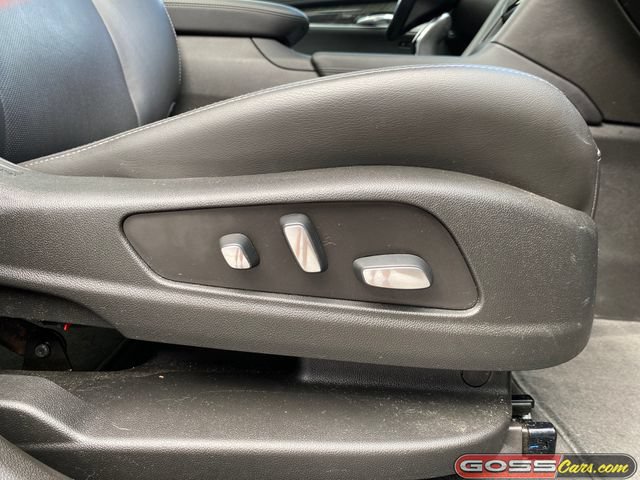 Used 2021 Cadillac XT6 Premium Luxury FWD image 7