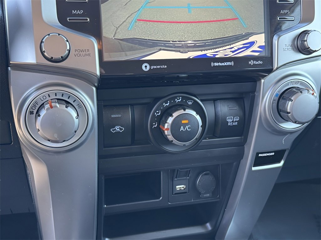 Used 2020 Toyota 4Runner SR5 image 29