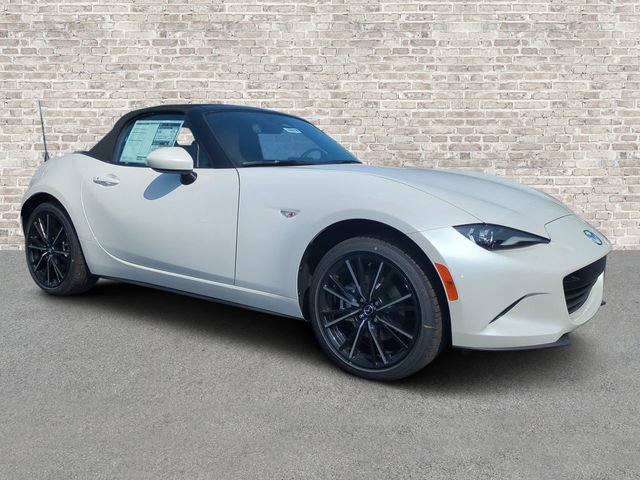 New 2026 MAZDA MX-5 Miata Grand Touring RWD image 1