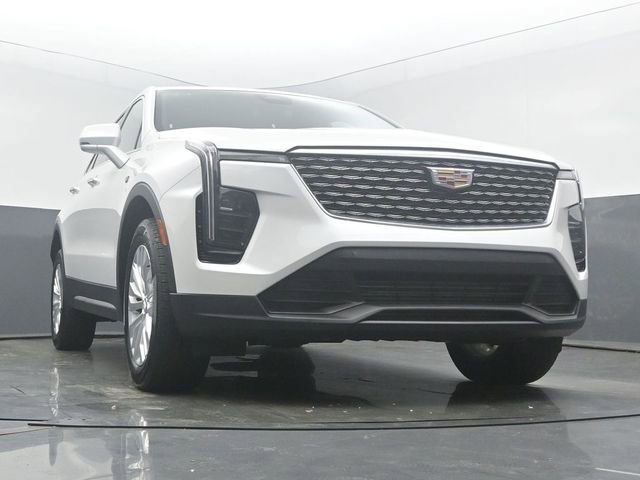 Used 2024 Cadillac XT4 Luxury w/ Cold Weather Package AWD/4WD image 67