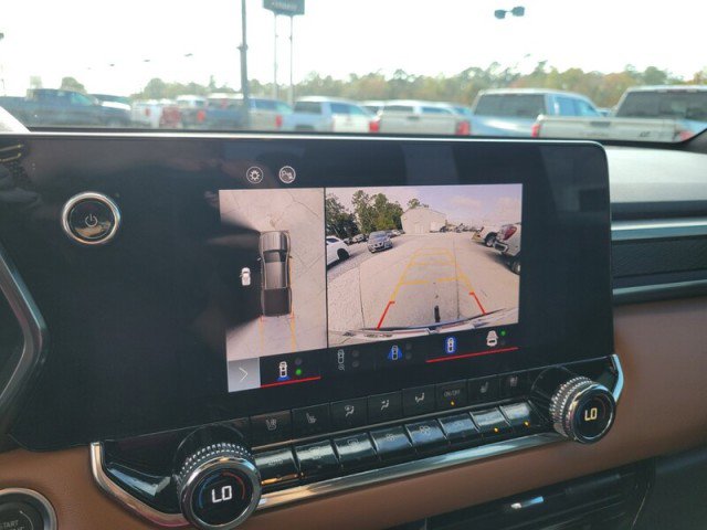 Used 2023 GMC Canyon AT4 w/ AT4 Premium Package image 22