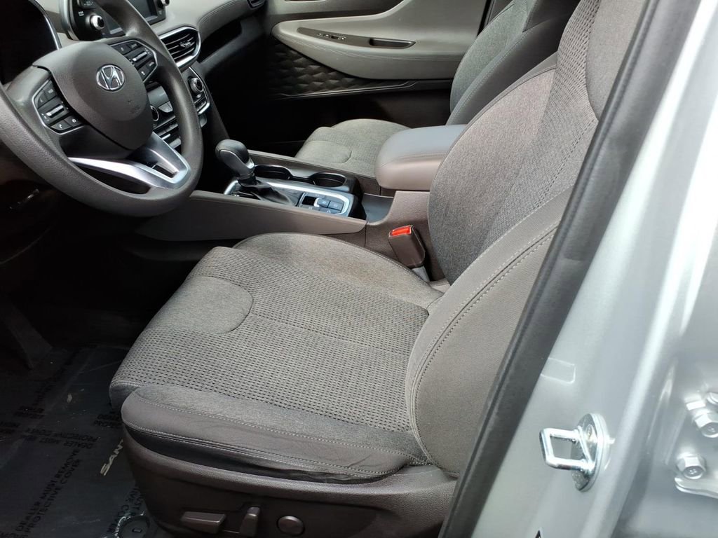 Used 2019 Hyundai Santa Fe SEL AWD/4WD image 9