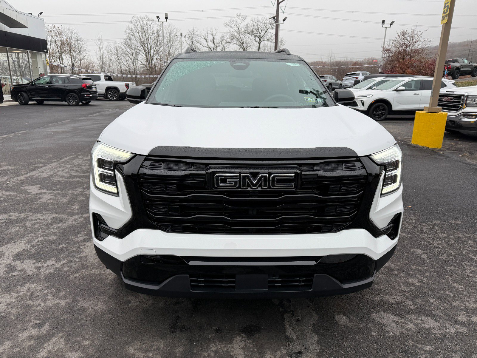 New 2026 GMC Terrain Elevation image 8