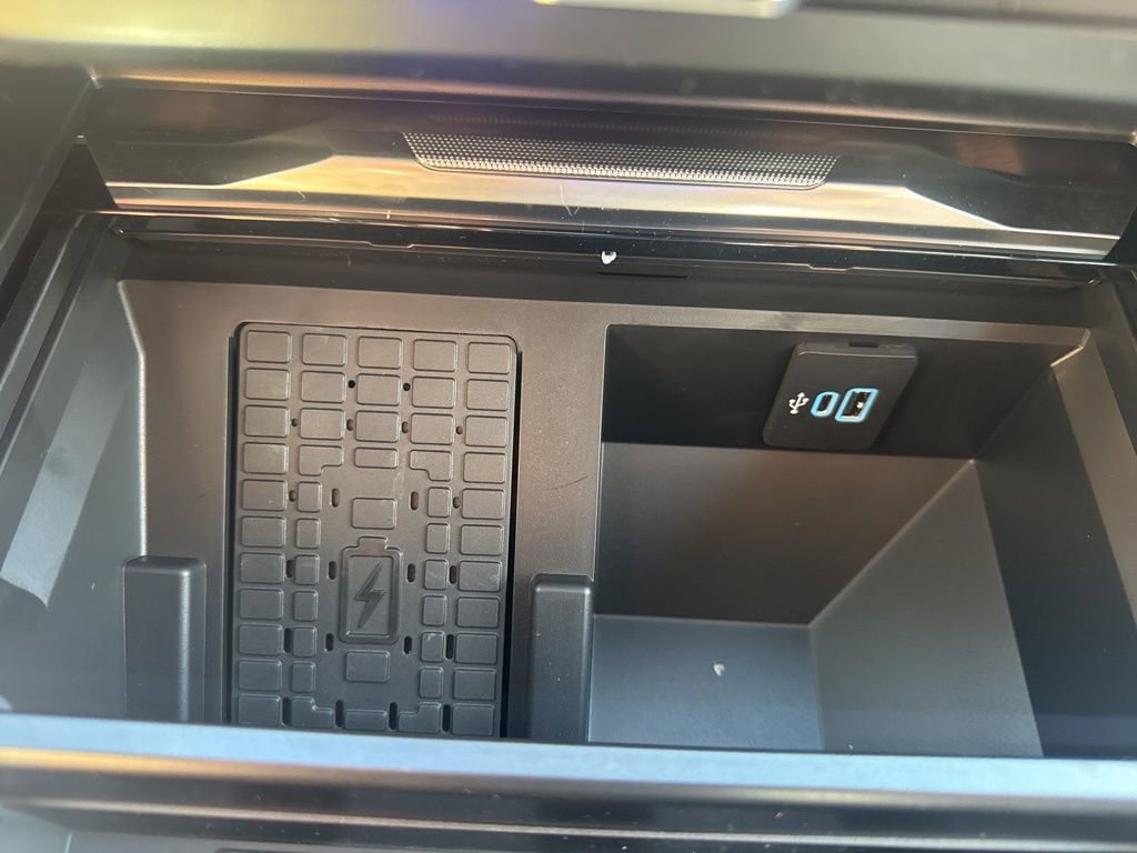 New 2026 Ford F350 Platinum w/ Tremor Off-Road Package image 30