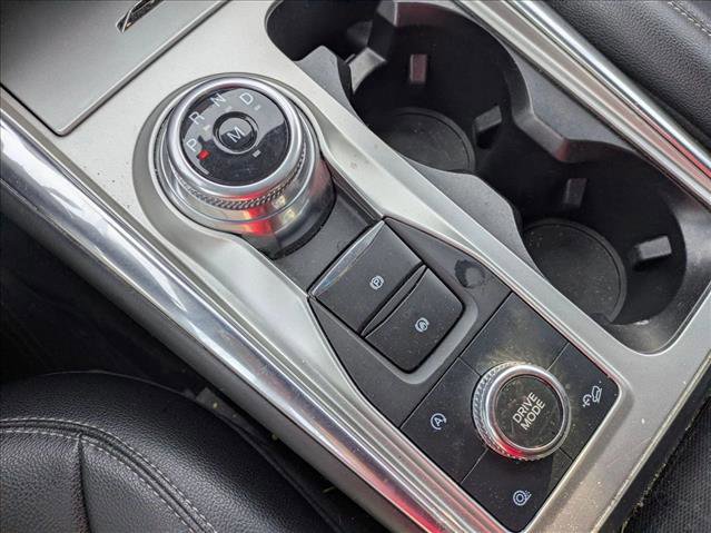 Used 2020 Ford Explorer XLT w/ Equipment Group 202A AWD/4WD image 14