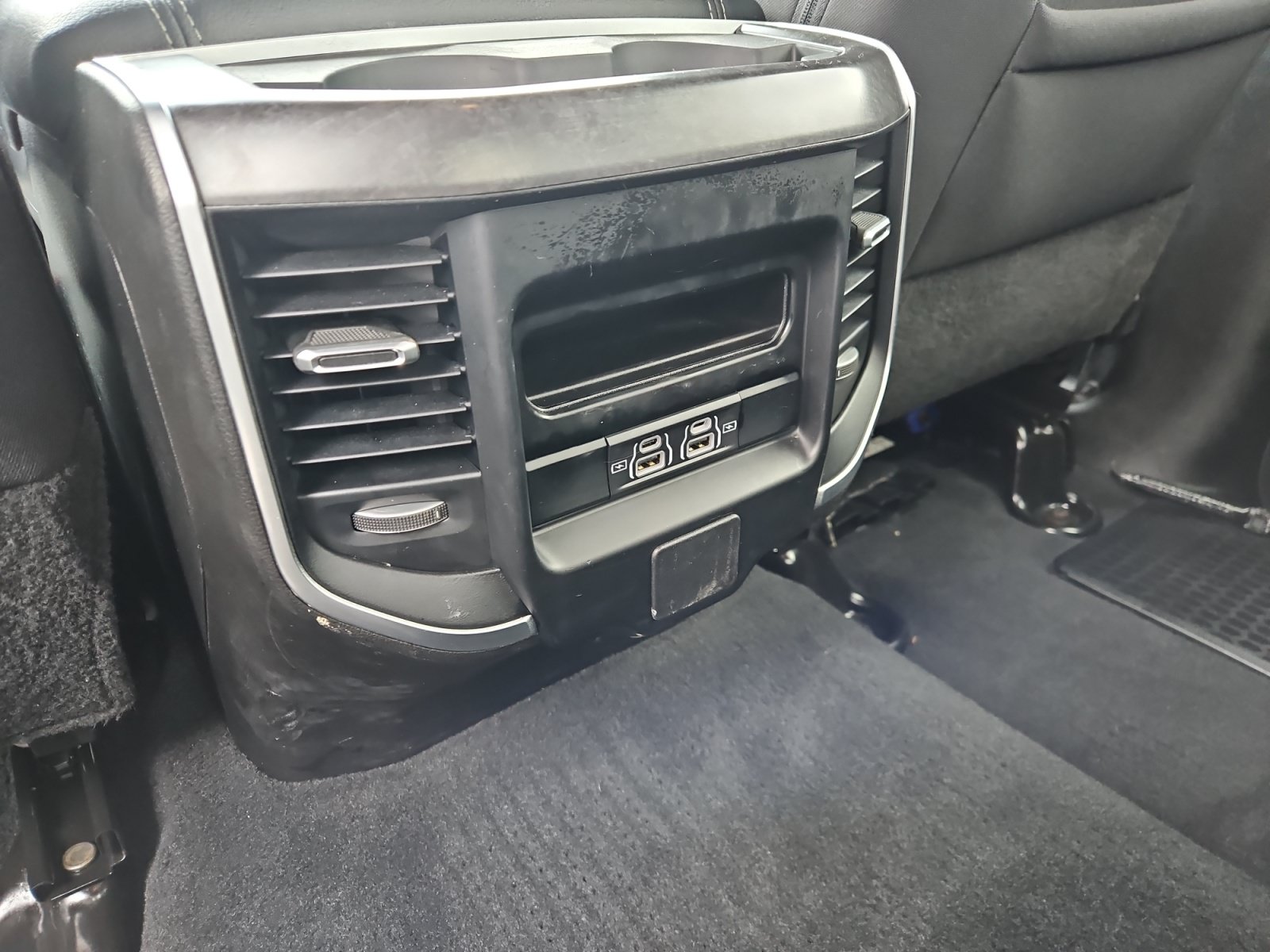 Used 2024 RAM 2500 Big Horn w/ Level 2 Equipment Group AWD/4WD image 13