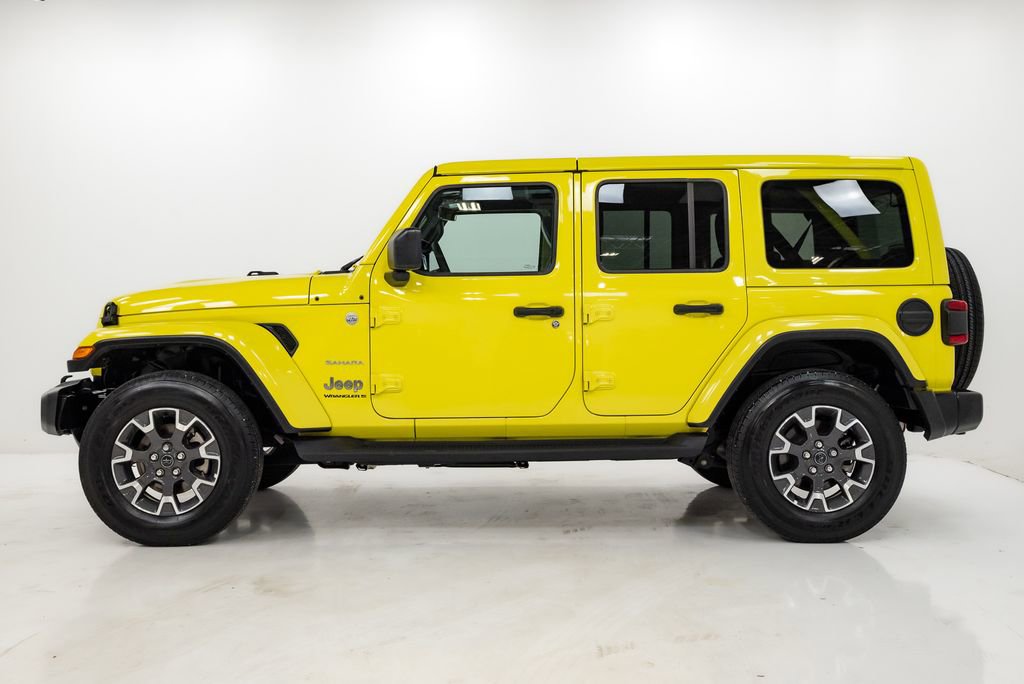 Used 2024 Jeep Wrangler Sahara w/ Technology Group AWD/4WD image 25