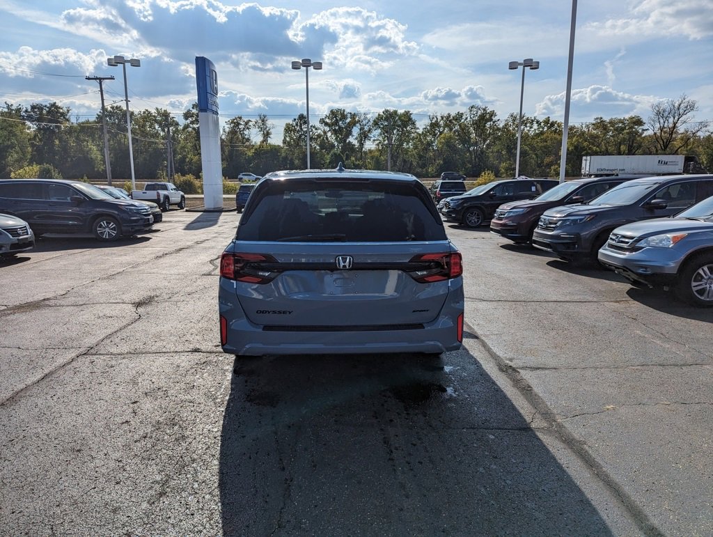 New 2026 Honda Odyssey Sport-L image 4