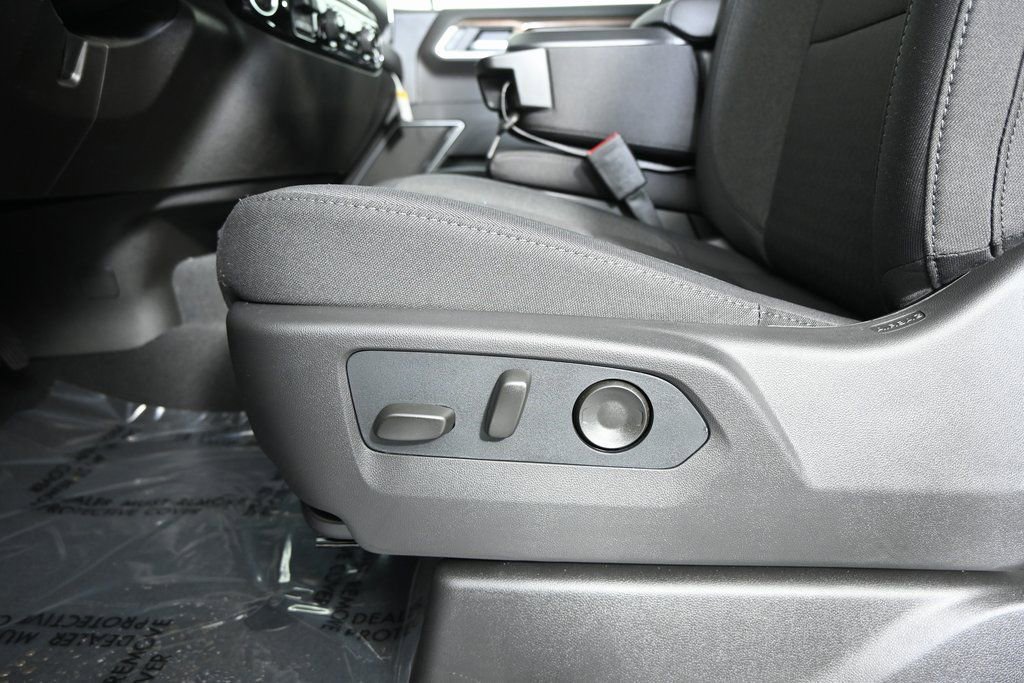 New 2026 Chevrolet Silverado 1500 LT w/ Safety Package image 21