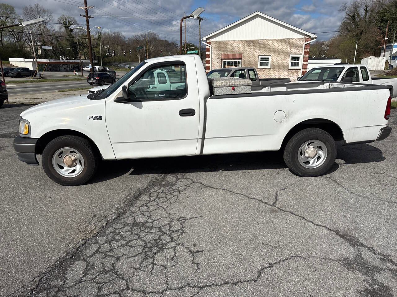 Used 2001 Ford F150 XL image 16