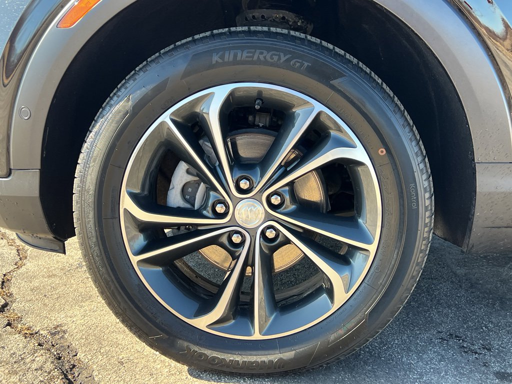 Used 2023 Buick Encore GX Essence w/ Advanced Technology Package image 9