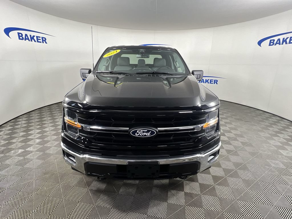 Used 2024 Ford F150 XLT AWD/4WD image 3