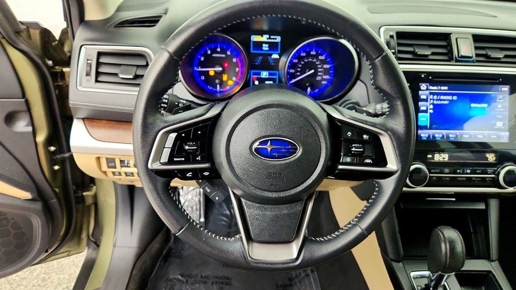 Used 2018 Subaru Outback 2.5i Limited AWD/4WD image 14