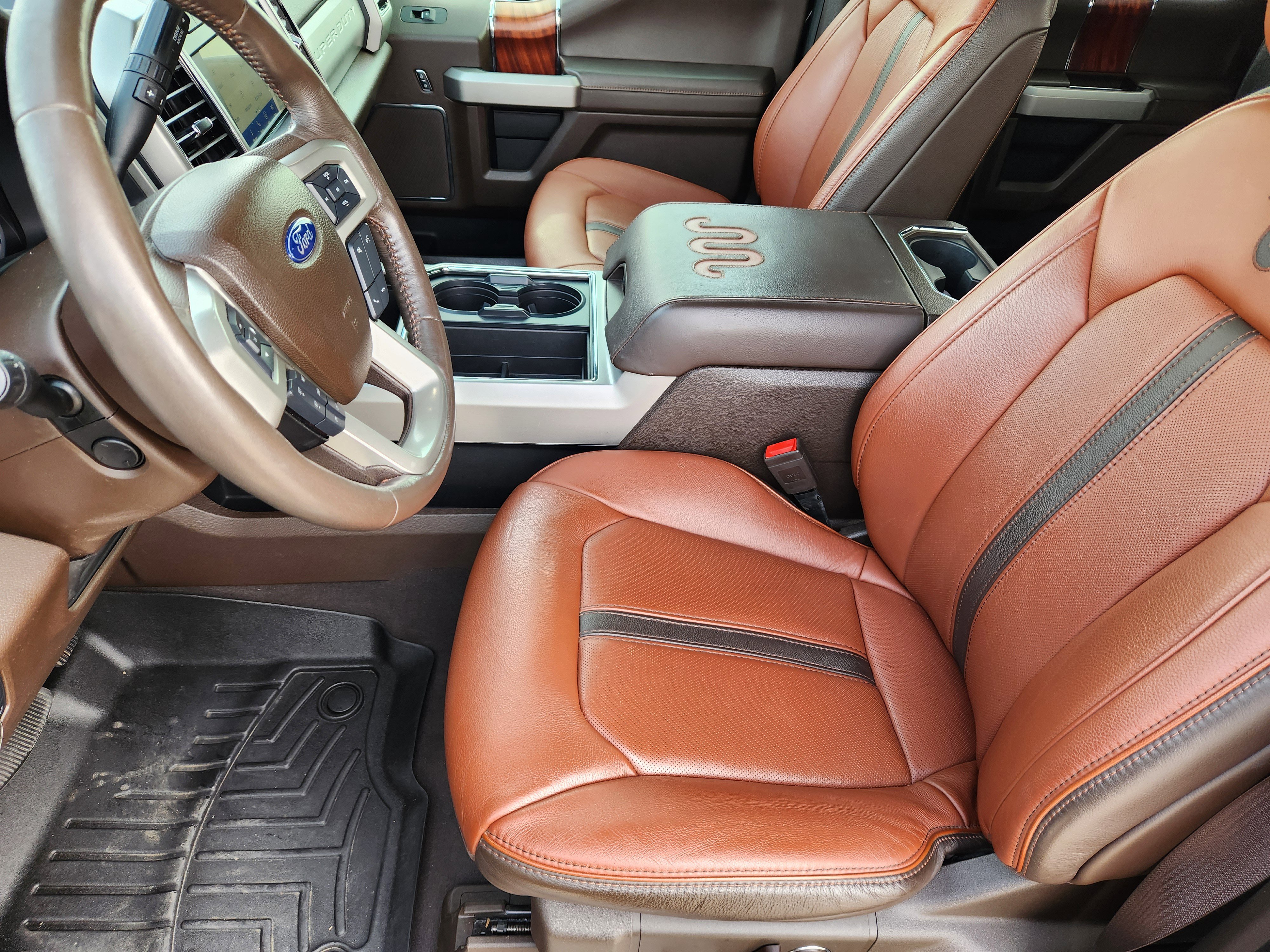 Used 2020 Ford F250 King Ranch w/ FX4 Off-Road Package image 13