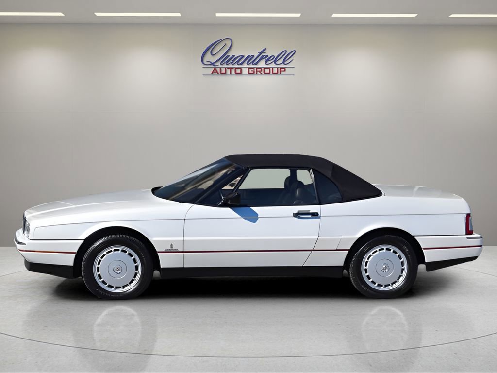 Used 1990 Cadillac Allante Base FWD image 7